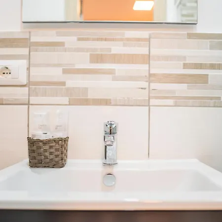 Dodo's House לינה וארוחת בוקר