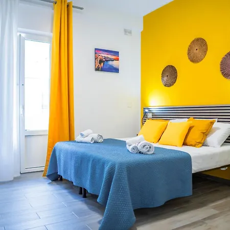 Dodo's House Nocleg ze śniadaniem 4*