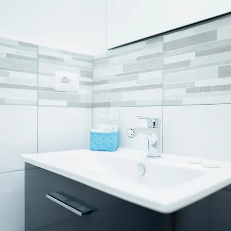 Dodo's House 4* Бари